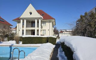 COMISION 0 Vila 9 camere cu piscina si teren 1019mp  Rond OMV Pipera - Poză 1