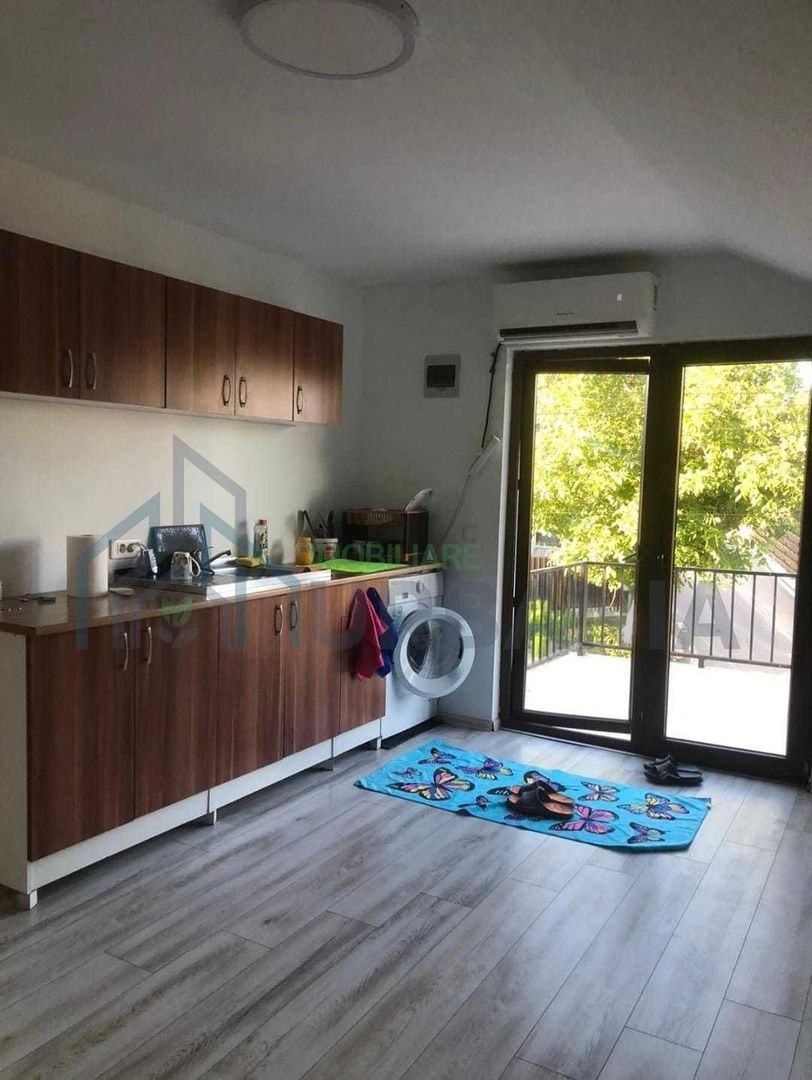 Apartament 2 camere de inchiriat, Valea Adanca, mobilat si utilat, terasa mare, curte, intrare separata, 290 Euro/luna - Poză 1