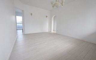 APARTAMENT CU CURTE + INTRARE SEPARATĂ – CASĂ INTERBELICĂ - Poză 3