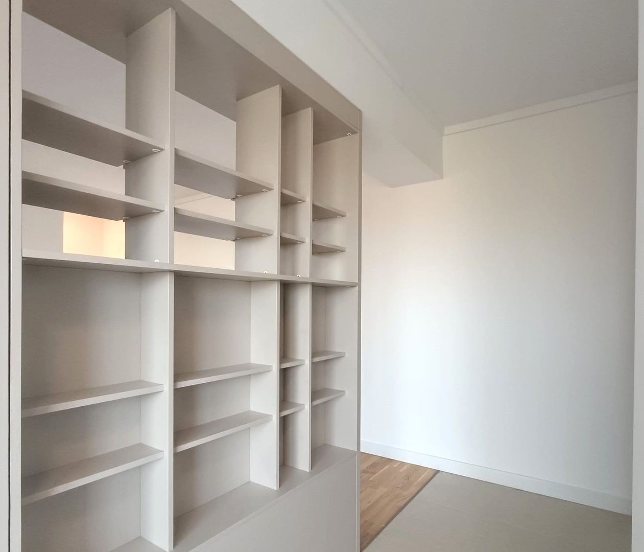 Apartament nou 2 camere cu parcare subterana sector 1 - Poză 12