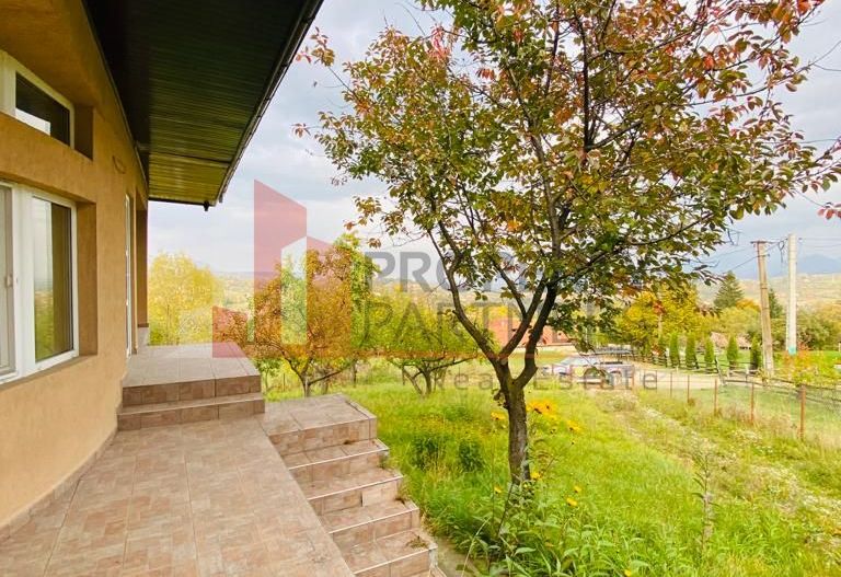 Casa + teren 1700 mp langa Padure Bran/ Predelut - Poză 8