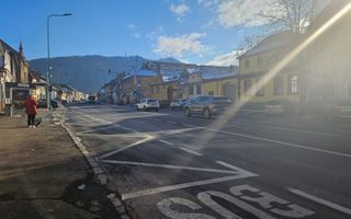 Str Lunga apartament pretabil birou/cabinet , parter stradal - Poză 13