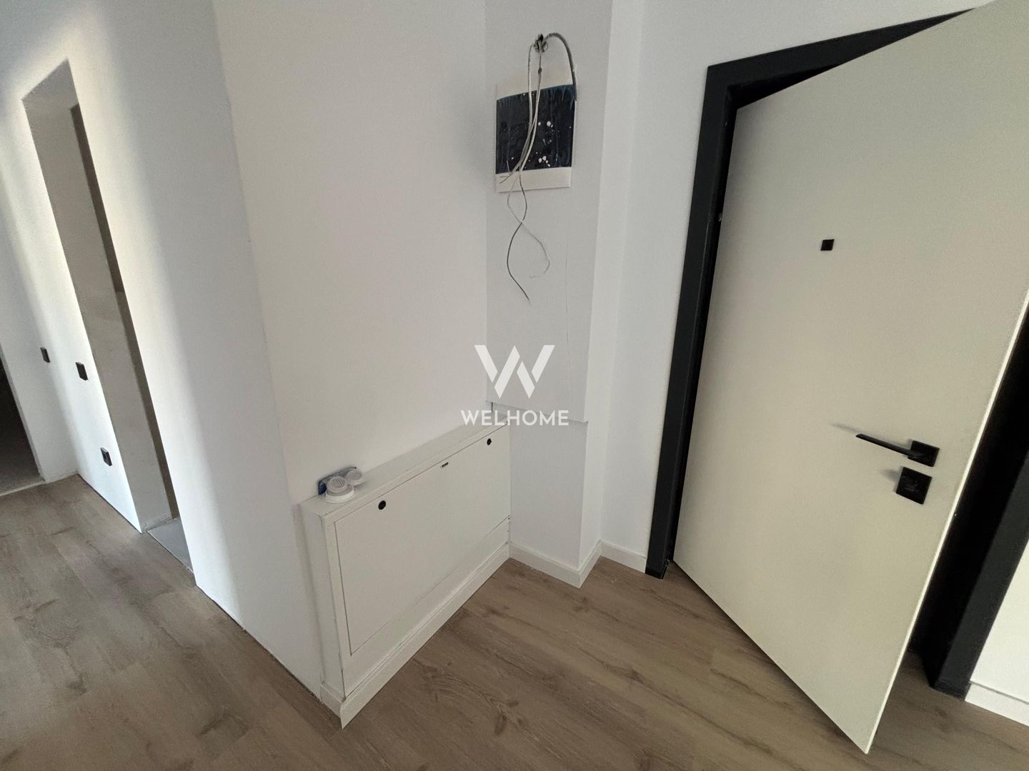 Apartament PREMIUM 3 camere cu GARAJ - zona Centrala - Poză 13