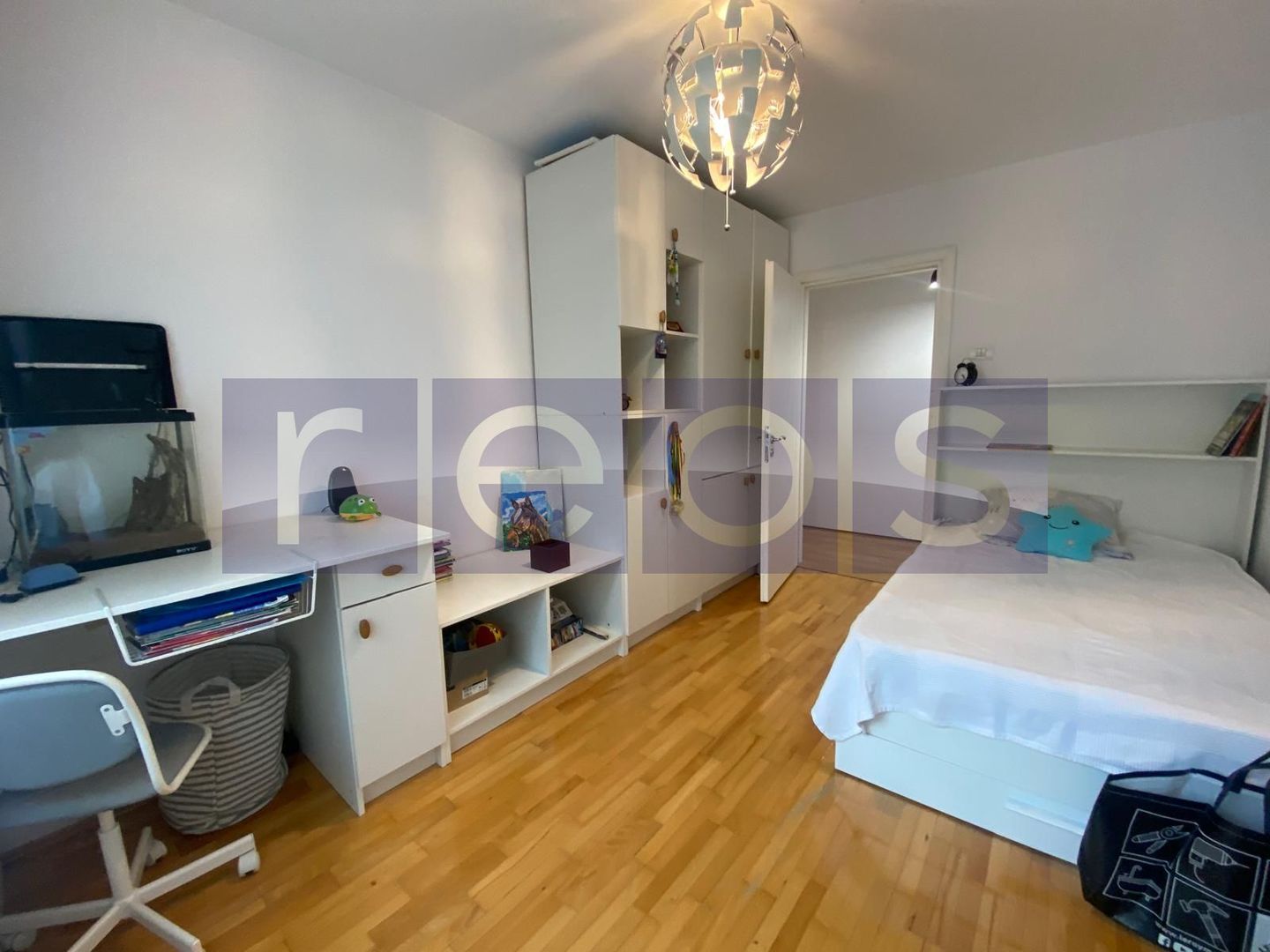 Apartament 3 camere renovat | Teiul Doamnei | Boxa 11mp+boiler - Poză 8