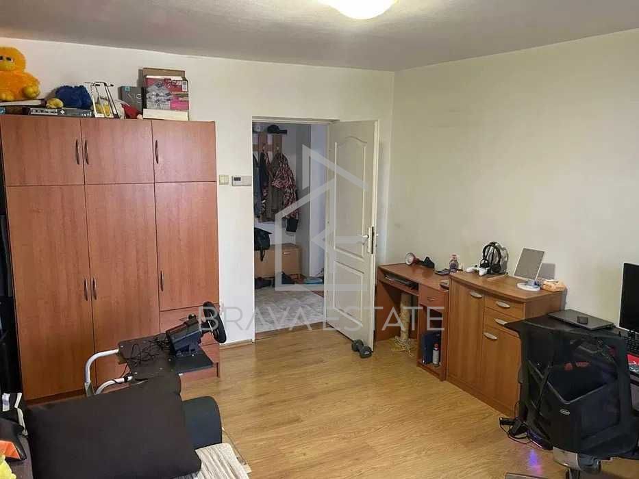Apartament 2 camere decomandat, balcon, zona Între Lacuri - Poză 8