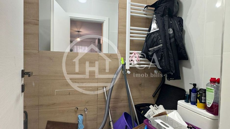 Apartament de vânzare cu 3 camere în Prima Universității, Oradea - Poză 11