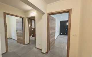 Apartament 3 camere Complexul Studentesc cu incalzire in pardoseala - Poză 4