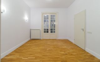 Vanzare - Imobil rar renovat - teren 220mp - Floreasca - Poză 2