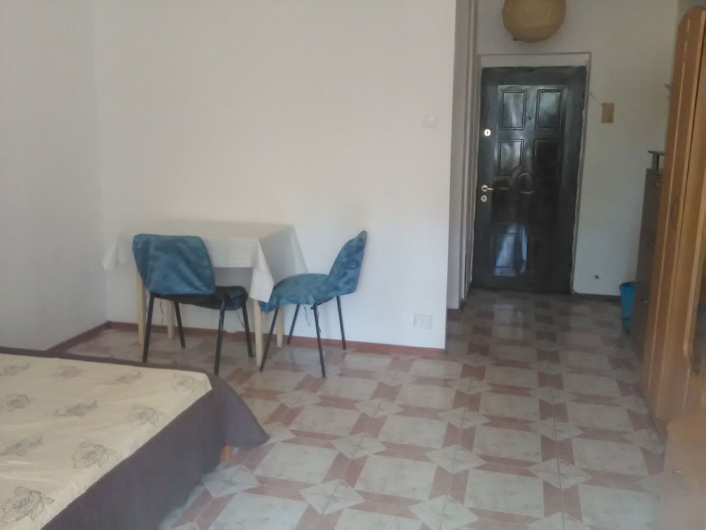 Garsonieră de închiriat – Zona Iancului, Str. Avrig - Poză 2