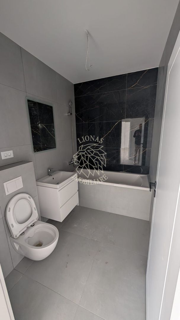 Apartament Nou 4 camere 87 mp+balcon-etaj 2-Calea Moldovei - Poză 4