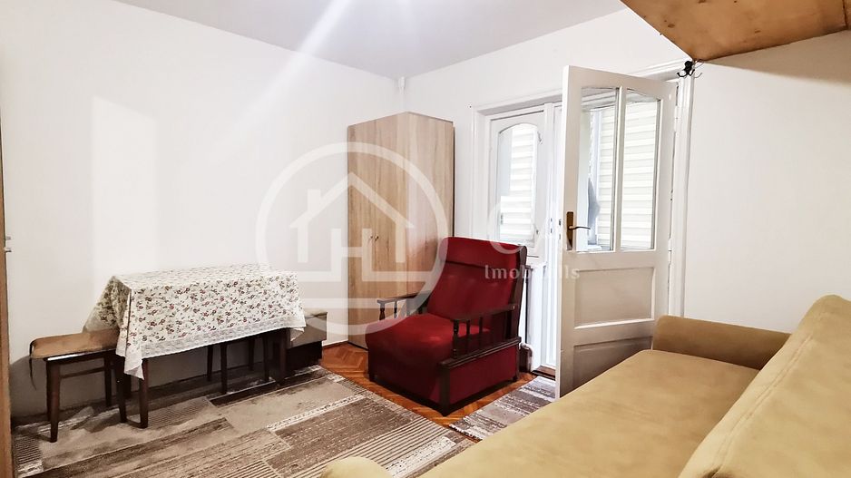 Apartament cu 1 camera de vanzare in zona Decebal, Oradea - Poză 1