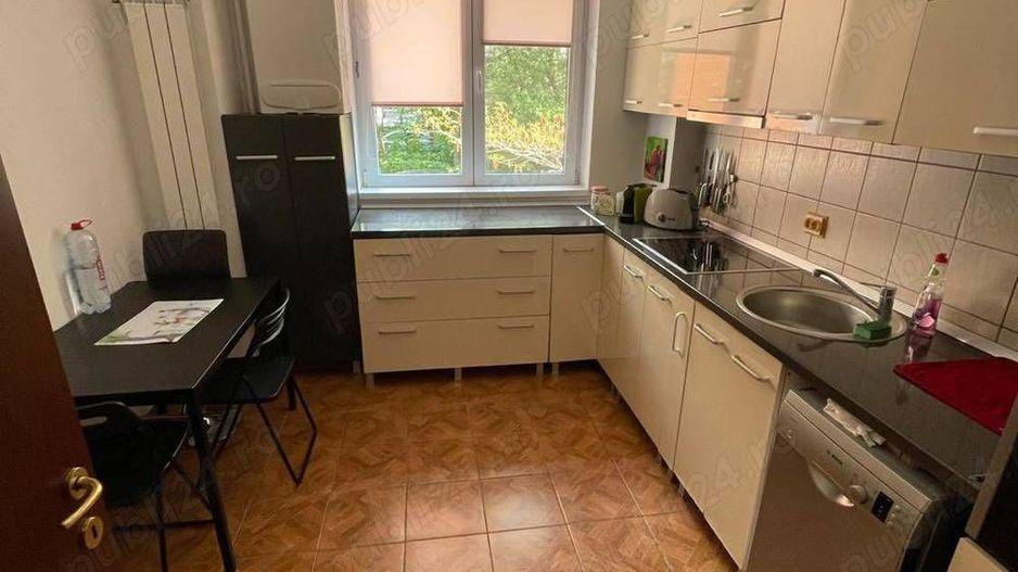 2 camere centrala proprie zona Mall Vitan - Poză 5