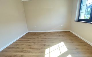 Duplex frumos si finisat modern in zona Mehala - Poză 8