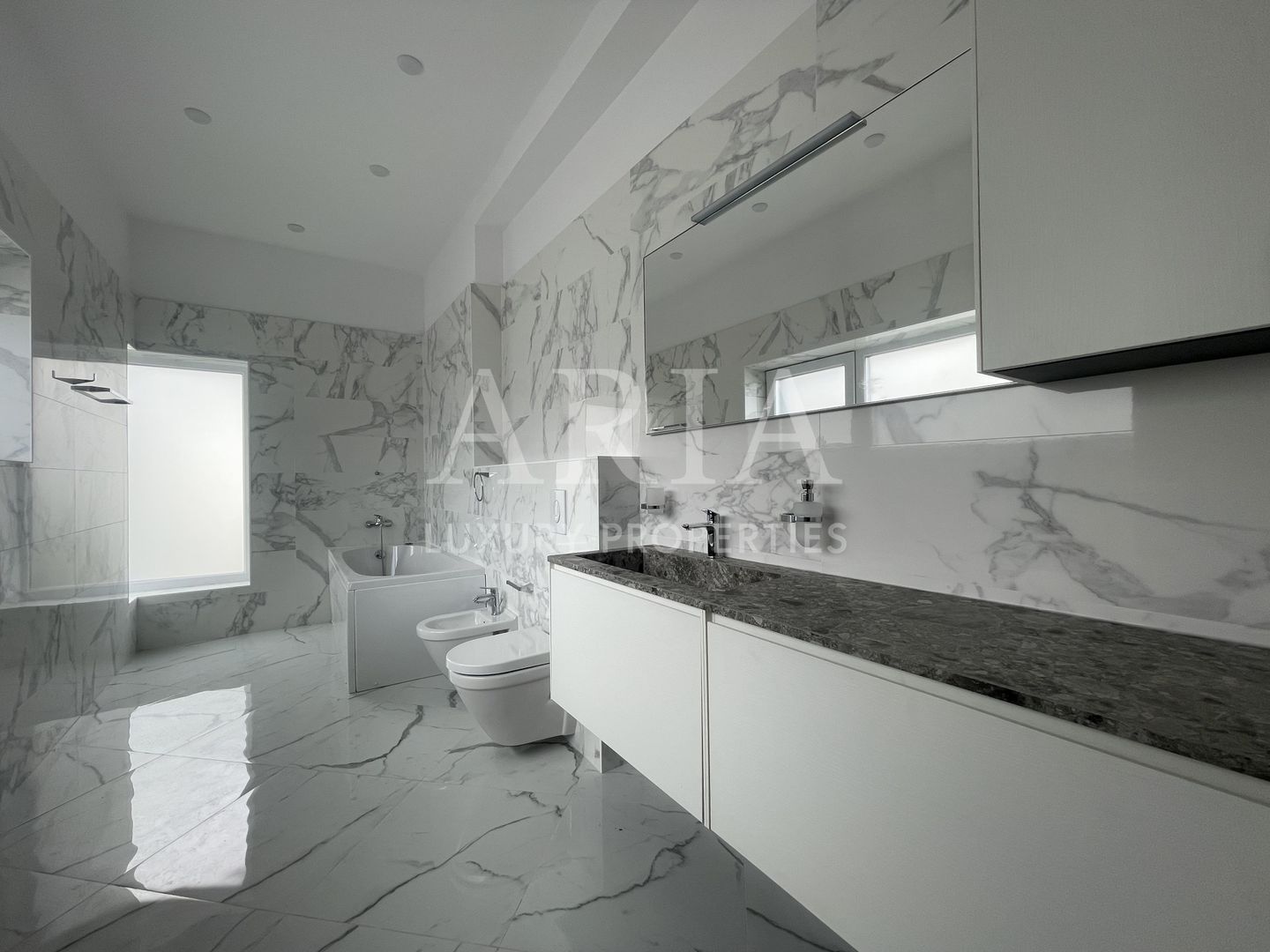 MODERN VILLA -  FIRST RENT - LUXURY GATED COMMUNITY - Poză 10