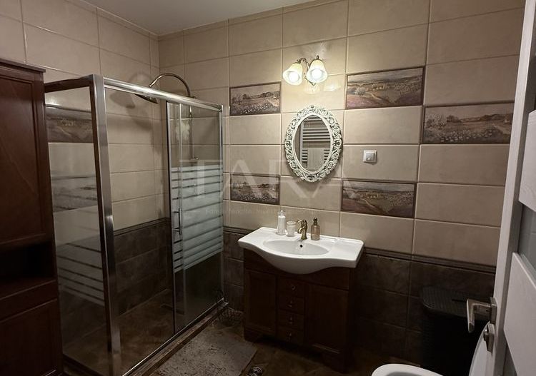 Apartament 2 camere spațios, zona Vivo - Poză 8