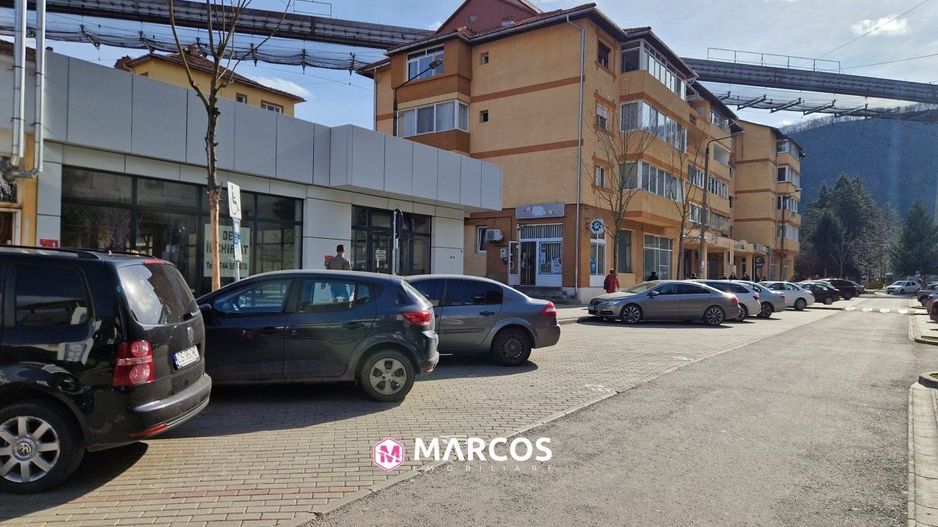 Spațiu comercial cu vad excelent la Piața Sud - ID 1072 - Poză 3