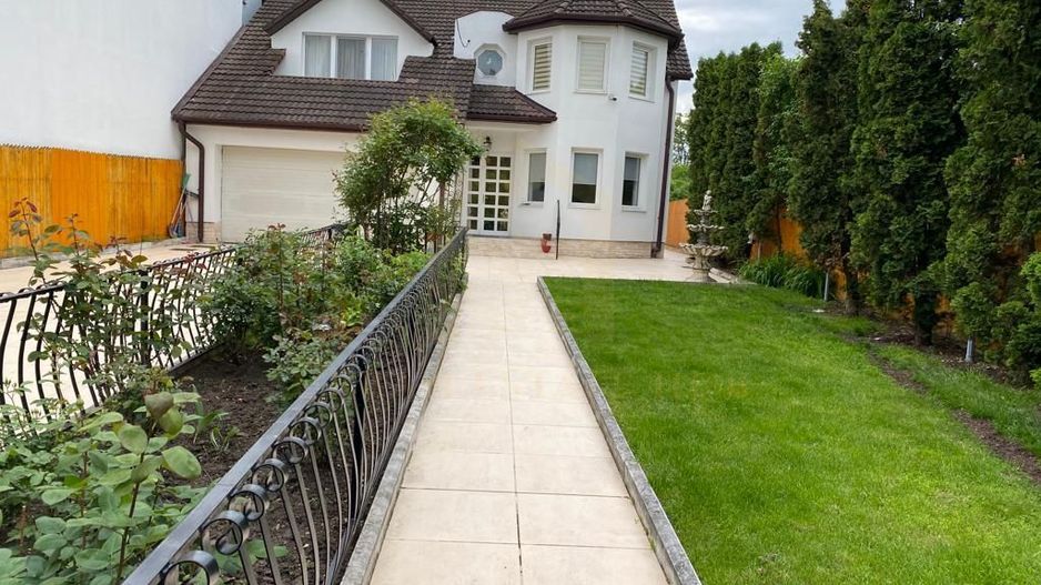 Vanzare casa individuala, 304 mp, teren 700, Gruia - Poză 22