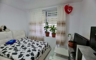 Apartament 3 camere | Balcon | Parțial mobilat | Doamna Stanca - Poză 1