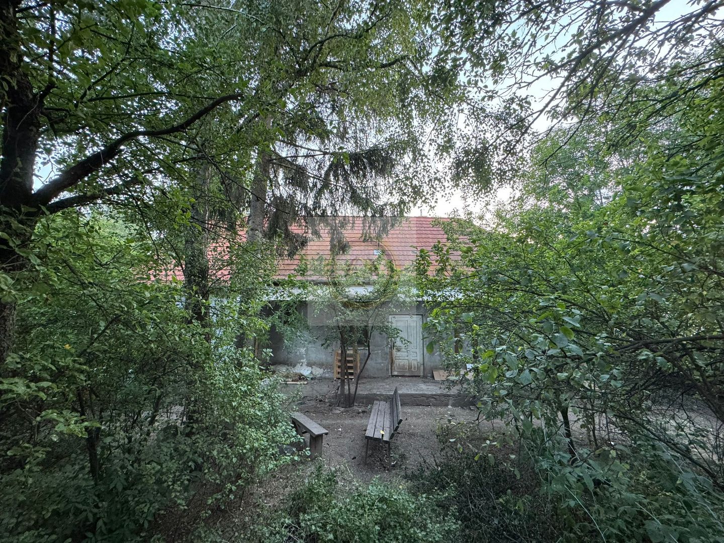 Teren și casă de vânzare în Miercurea Ciuc, zona L1u (strada Leliceni) - Poză 39