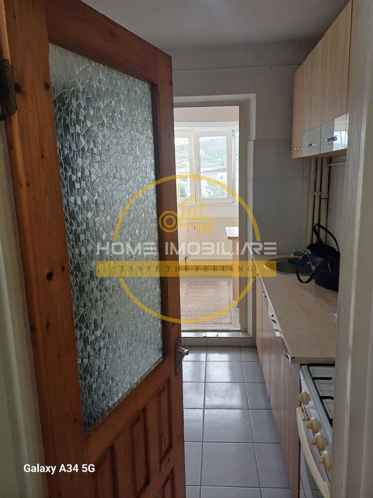 Apartament cu 2 camere/ 43mp/ zona Alexandru cel Bun - Poză 3