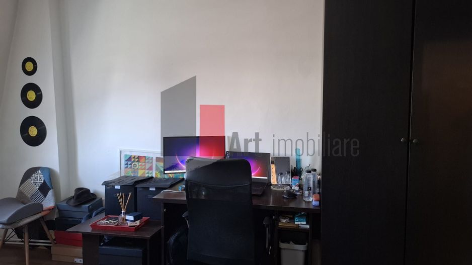 URGENT!, Dacia-Eminescu, apartament in vila, LUMINOS, NEGOCIABIL - Poză 7