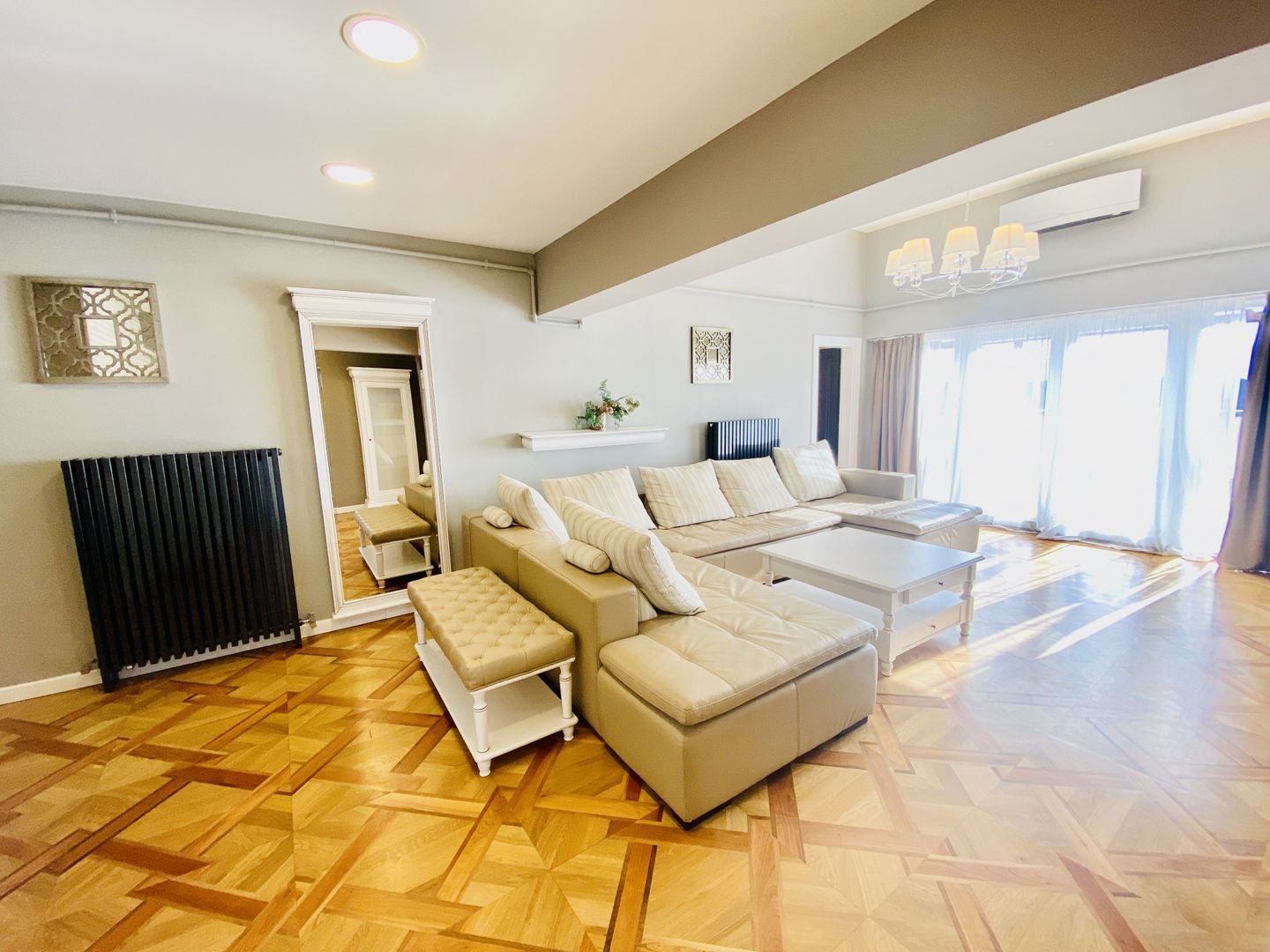 Penthouse confort lux,mobilat, utilat, garaj subteran, aer conditionat - Poză 17