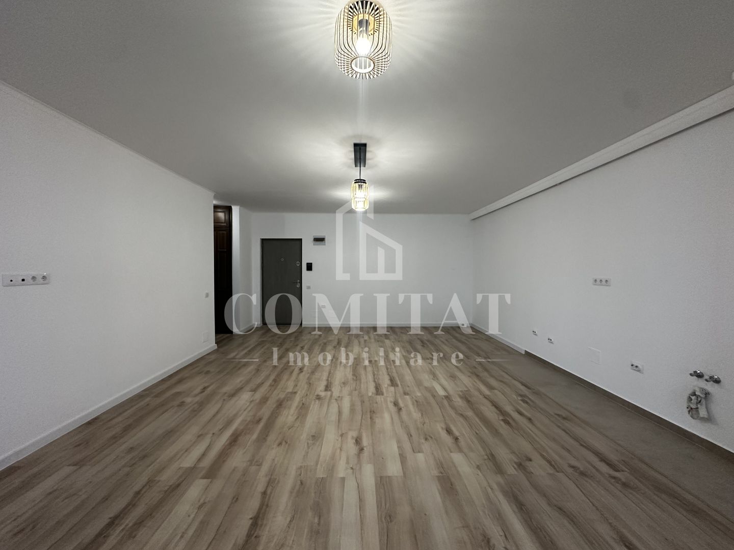 Apartament finisat | Etaj intermediar | Zona Eroilor-Floresti - Poză 2