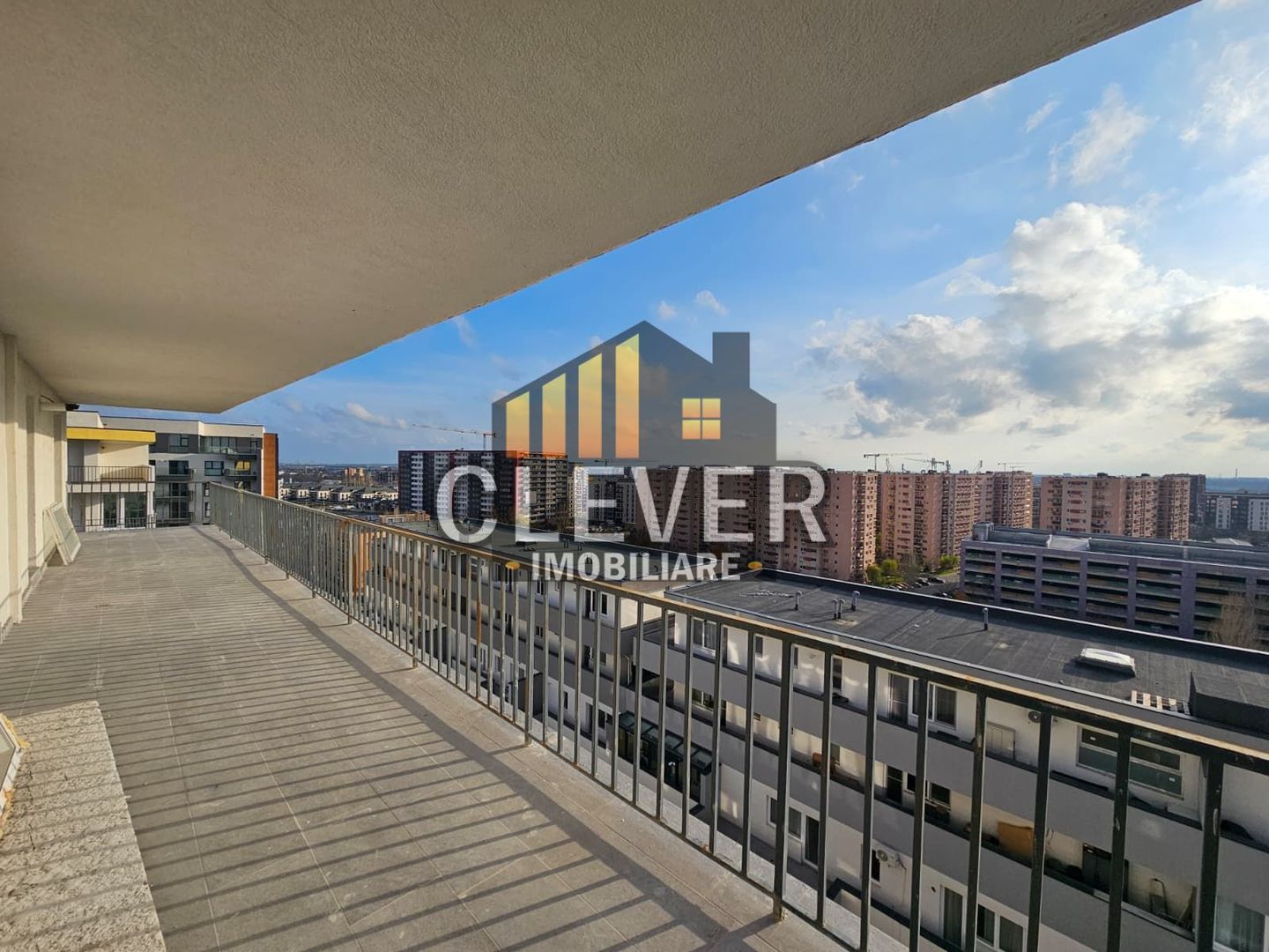 Apartament Finalizat 4 Camere Parcare Bonus Metrou Teclu - Poză 1