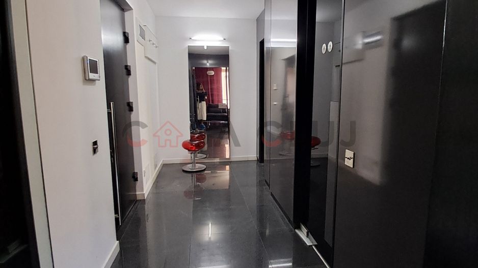 Apartament în Prestigiosul Cartier Plopilor, - Poză 6