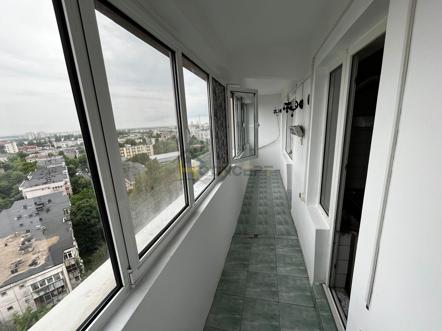 Apartament 3 camere Bld Iuliu Maniu Gorjului - Poză 10