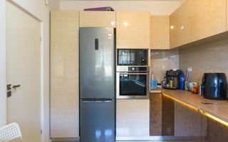PALAZU MARE -  Vila Duplex cu 4 Camere, Panorama Superba si Curte Amenajata - Poză 42