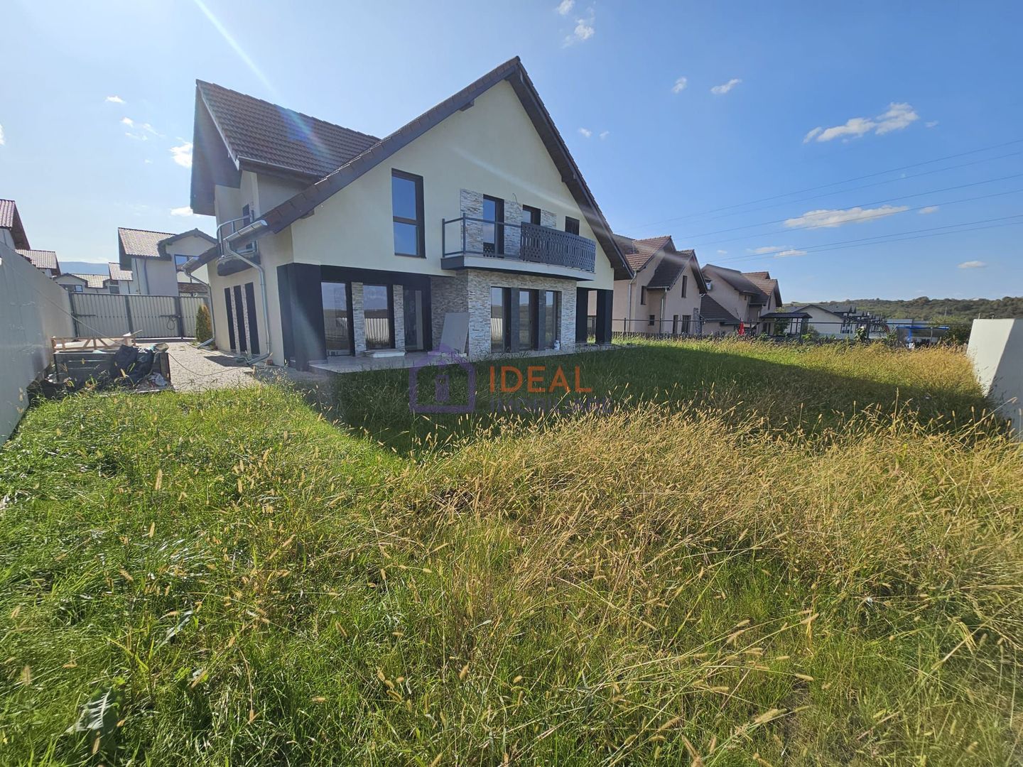 Casa Individuala La Cheie cu 5 camere si 566 mp teren, in Cisnadie - Poză 2