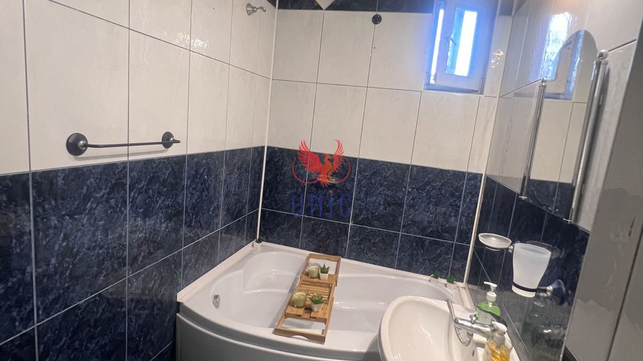 Decomandat, stradal, Calea Bucuresti etaj 1 - Poză 11