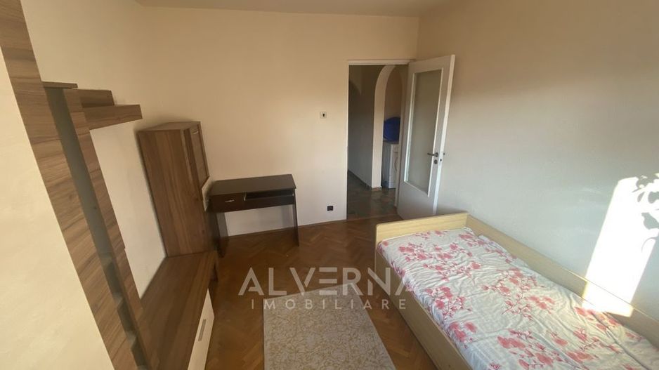 Apartament 4 camere | 90 mp | 2 balcoane | zona Bd.  Nicolae Titulescu - Poză 3