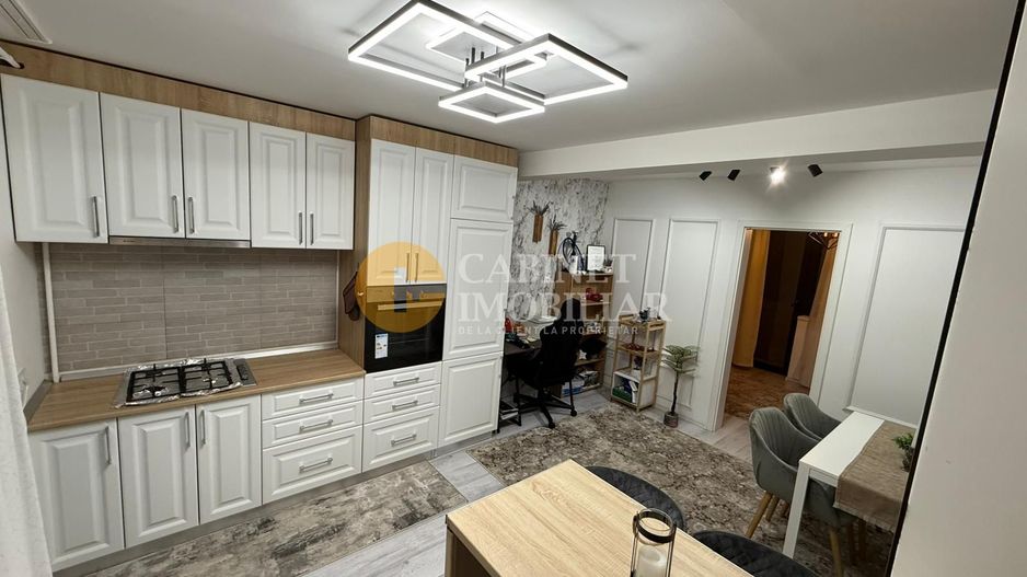 3 CAMERE DECOMANDAT--ETAJ 2--MOBILAT+UTILAT - Poză 1