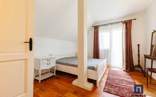 Vila cu 6 cam si 6 bai- 3465 mp teren- ideala pentru dezvotarea unui bussines  - Poză 37