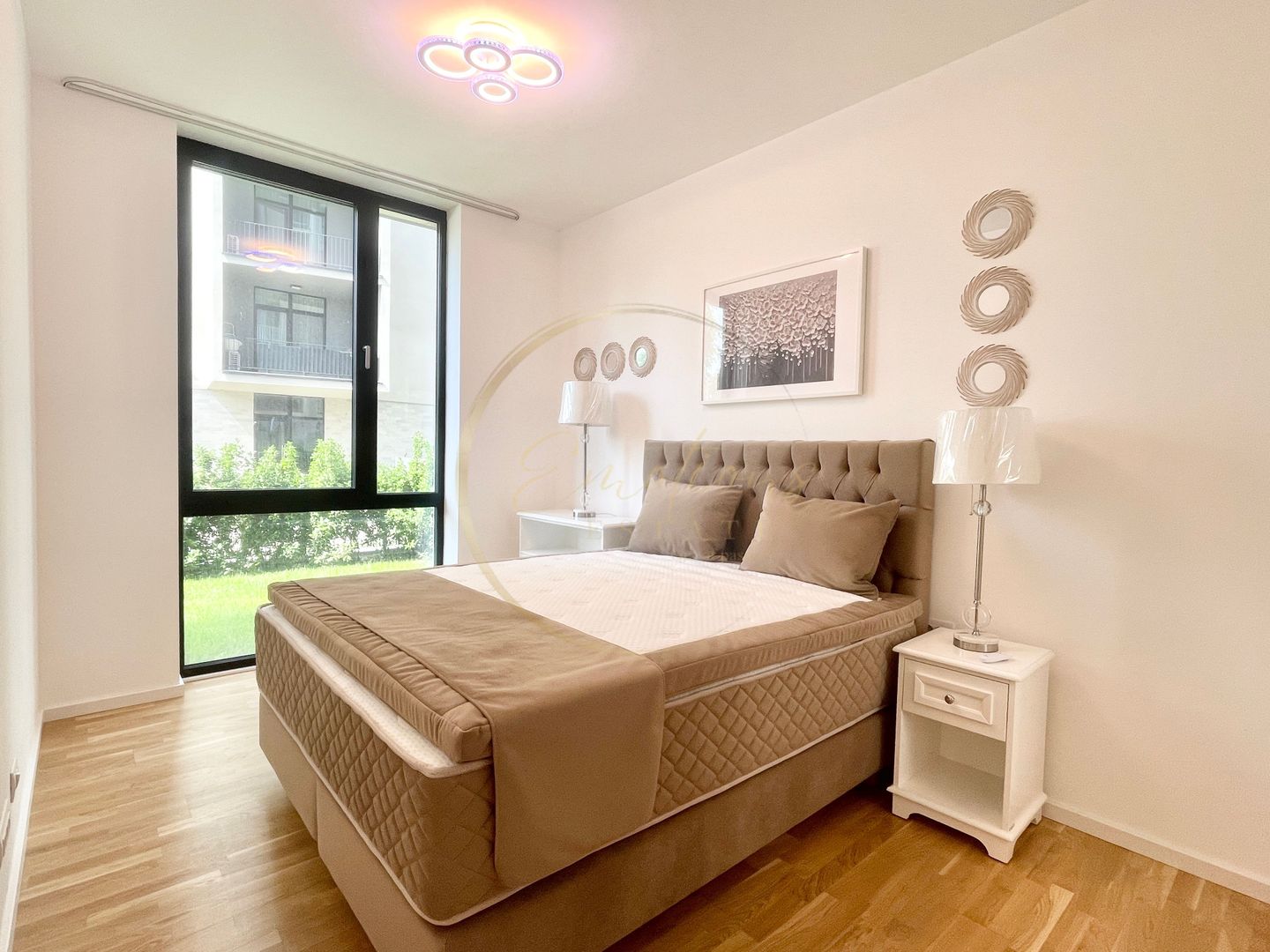 ISHO | CHELTUIELI ÎNTREȚINERE INCLUSE | Apartament  3camere + curte 100mp - Poză 4