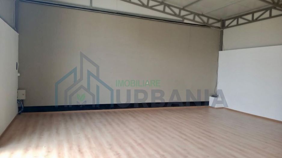 Proprietate mixtă: locuință și spațiu comercial, Miroslava - Poză 7