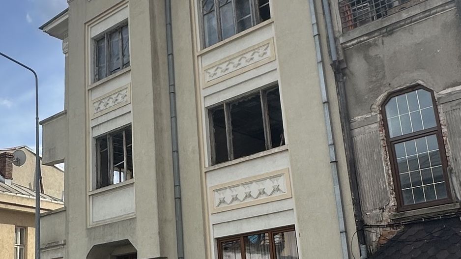 Vila Interbelica | S+P+2+M | Structura Consolidata - Poză 3