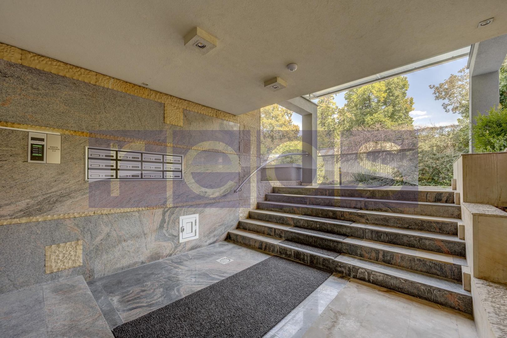VANZARE APARTAMENT DEOSEBIT PARCUL BORDEI 160MP | 4 CAMERE | PARCARE | - Poză 19