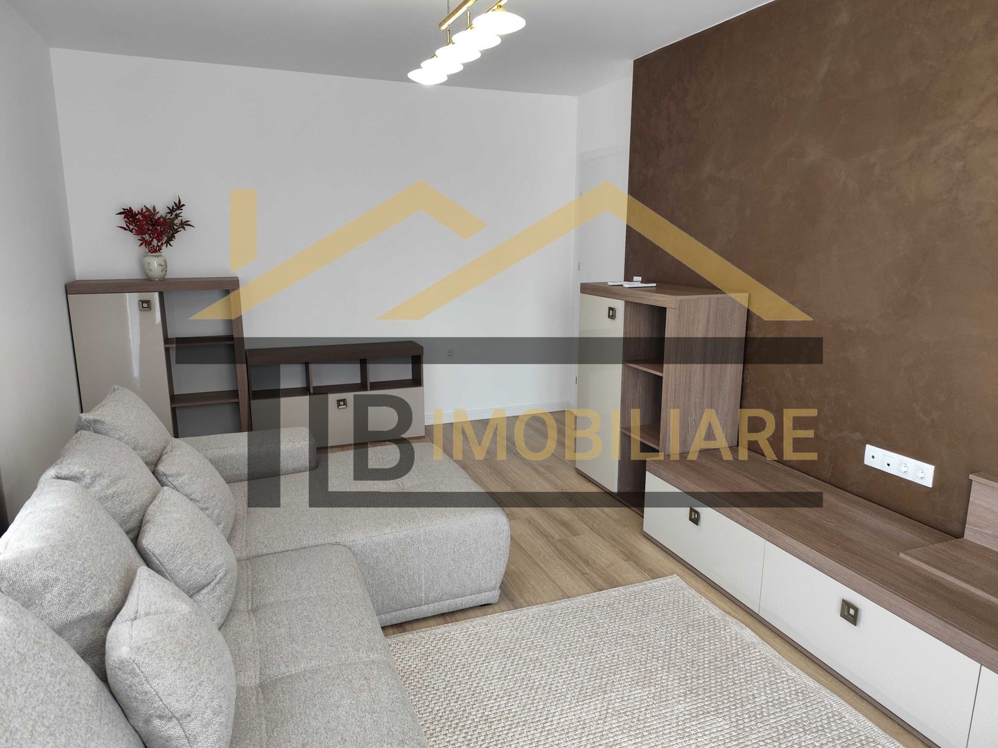Apartament de 2 camere, 60mp, decomandat, parcare, Zona Maurer - Poză 1