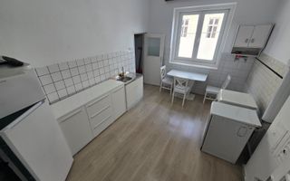 Apartament 4 camere 156 mpu zona Centrala Garaj Pivnita - Poză 17