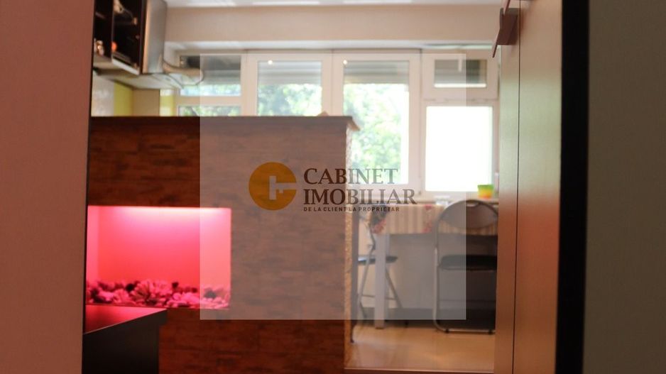 2 Camere - Hol Locuibil | Decomandat | 3/10 | Credit | M Lujer - 3 min - Poză 14