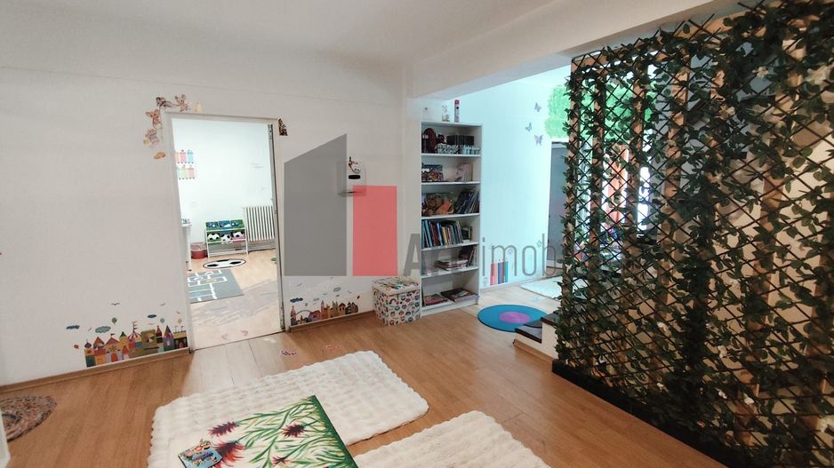 Vila de inchiriat/ Spatiu comercial.(etaj1/mansarda) Domenii - Poză 4