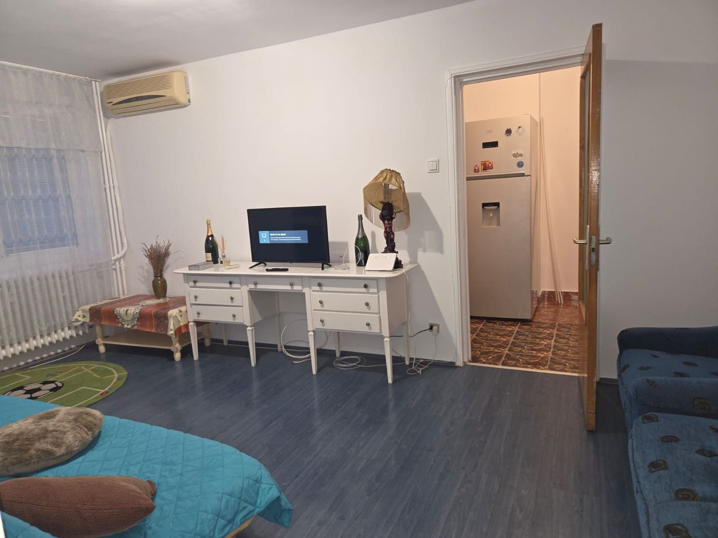 AP. 2 CAMERE LUJERULUI, METROU 1 MINUT, RENOVAT, BUCATARIE INCHISA - Poză 3