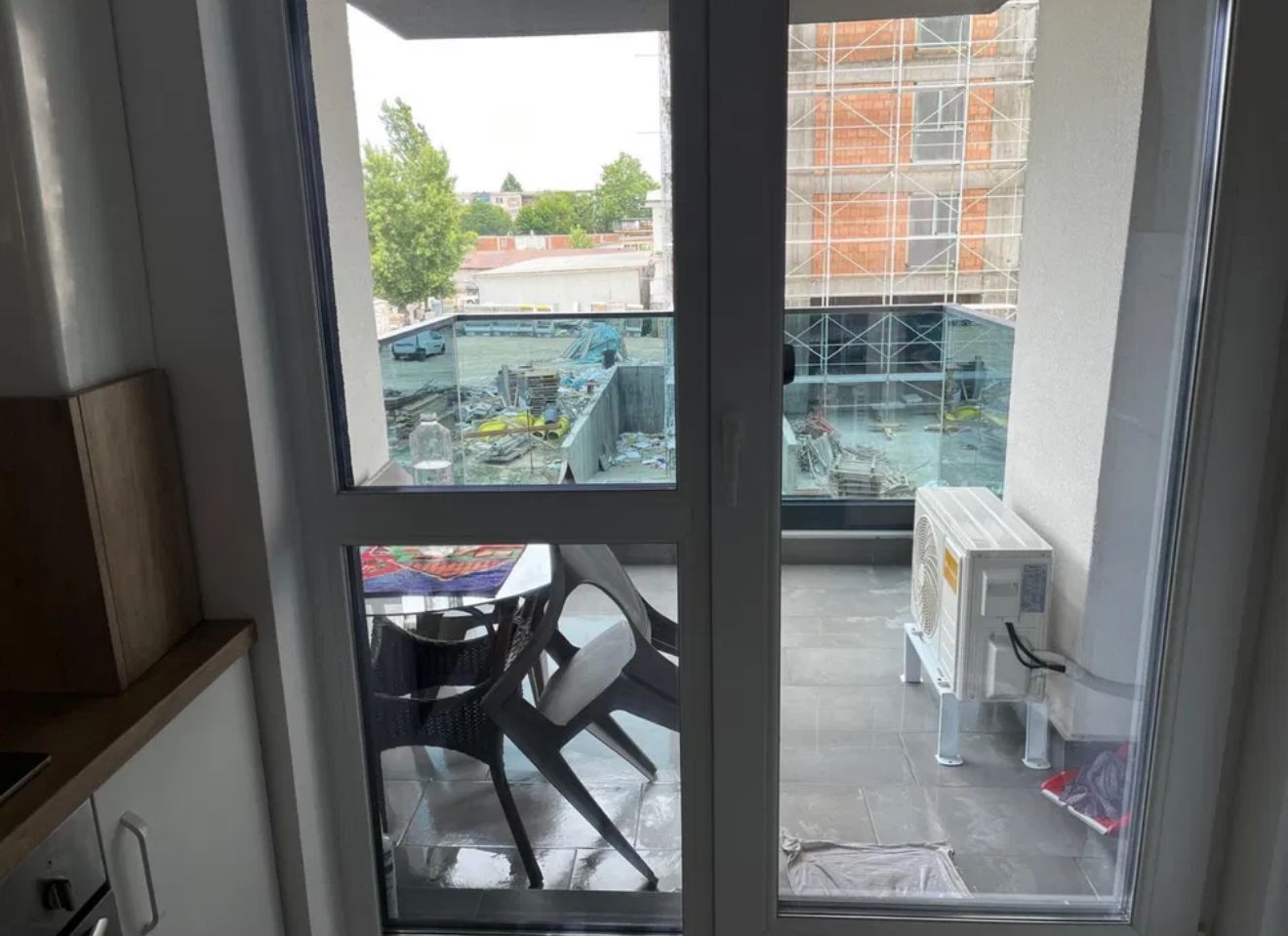 STUDIO QUARTZ RESIDENCE, PET-FRIENDLY, PARCARE, BUCATARIE OPEN-SPACE - Poză 6