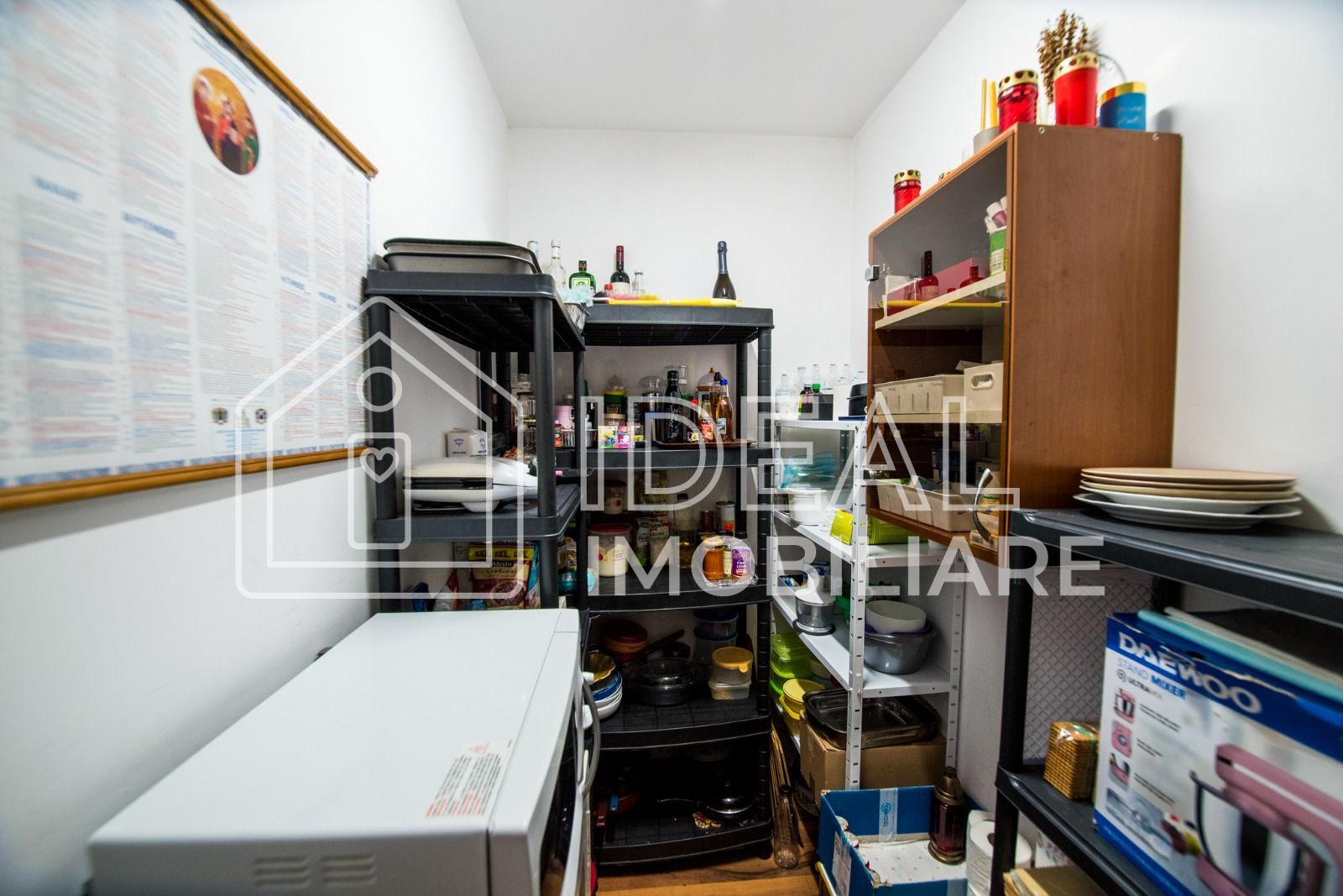 Casa Individuala cu 8 camere si 430 mp de curte, zona Calea Poplacii - Poză 20