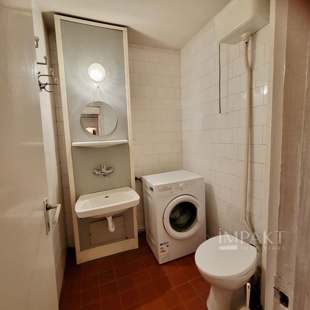 Apartament cu 4 carmere decomandat in Grigorescu - Poză 12
