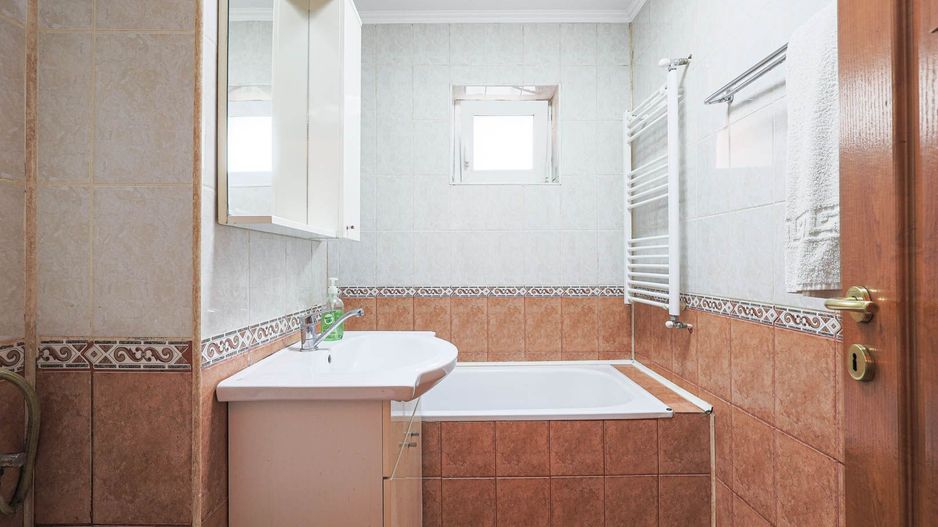 Ap. decomandat cu 3 camere, spațios și luminos, Micalaca, Zona 100 - Poză 9