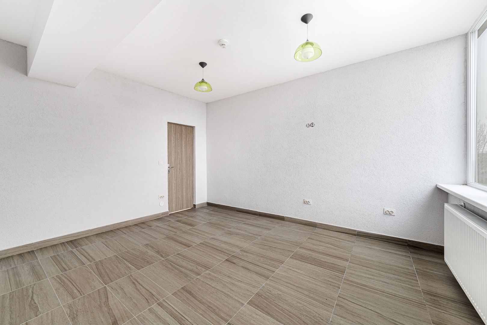 Cladire apartamente de inchiriat - Poză 20
